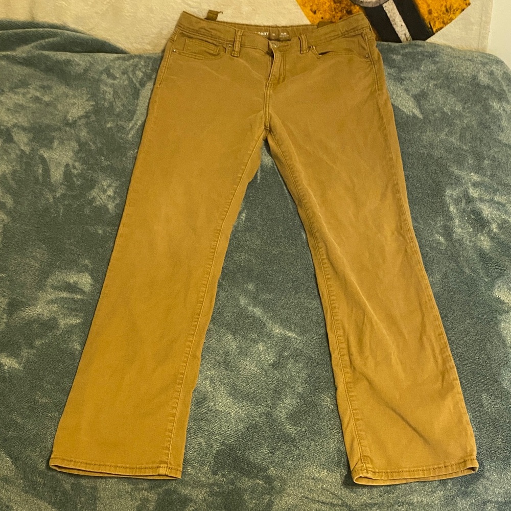 Old Navy Slim Fit Khaki Pants